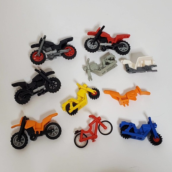 Lego lot of 6 motorcycles and 3 bicycles Multicolored Misc Items Great Condition - Picture 1 of 3